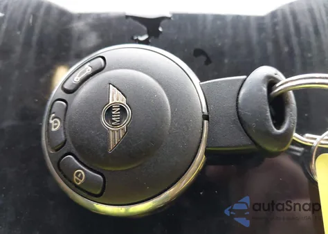 2012 Mini Cooper z USA, uszkodzony, nr VIN WMWSU3C51CT542746